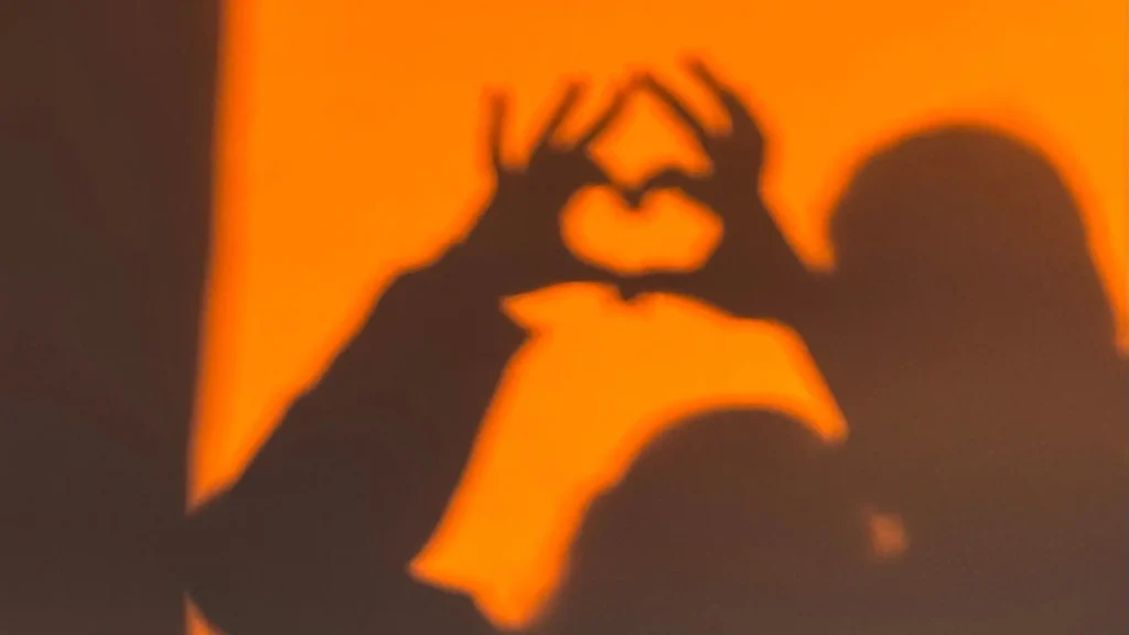 Valentijnsdag-hand-gebaar-hartje