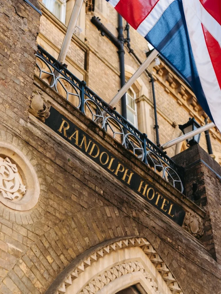 Valentijnsdag-hotel-vlag